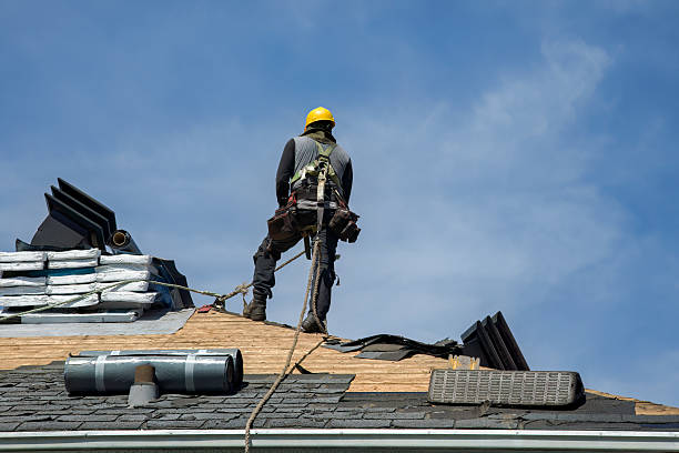 Professional Roofing technician working in Morton, WA